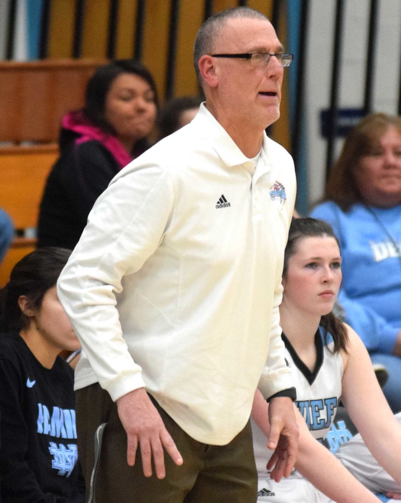 Wisconsin Dells coach Bob Buss